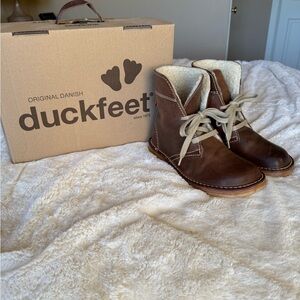 Duckfeet boots Odense fleece lined size 40 9/9.5 EUC
